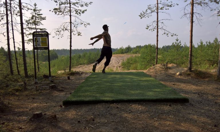 Frisbeegolfharjoitukset Köykärinmäellä alkavat 15.5.